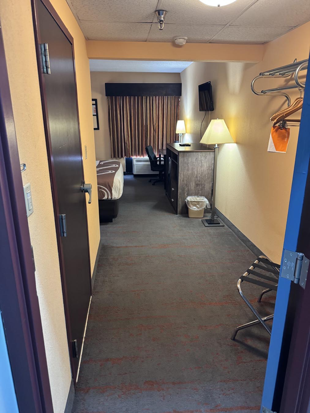 Entrance to room